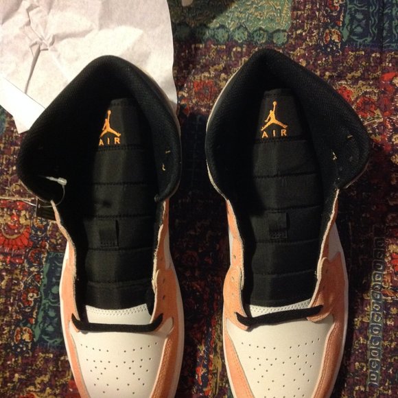 Air Jordan 1 Mid SE Men's Leather & Suede Multicolor Sneakers - 12 - New in Box - Picture 2 of 9